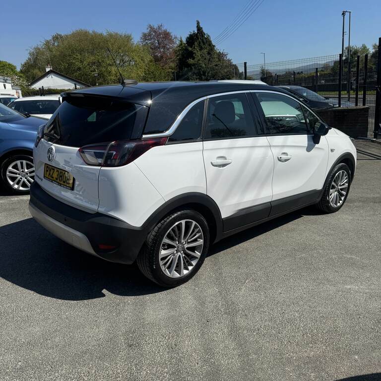 Vauxhall Crossland X 1.2 83 Sport Nav Premium Start Stop White