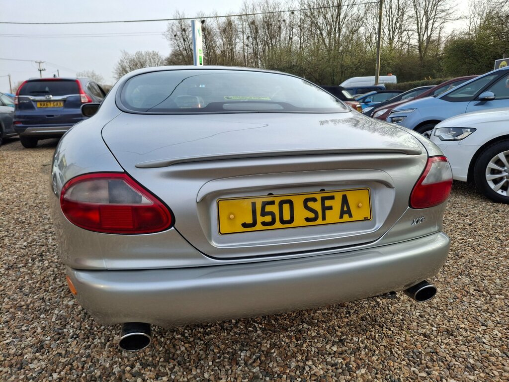 Jaguar XKR Xkr Auto Red #34