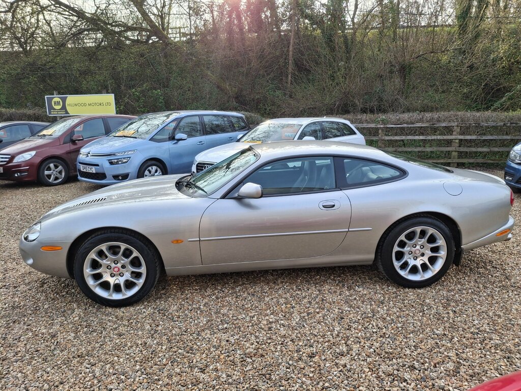 Jaguar XKR Xkr Auto Red #7