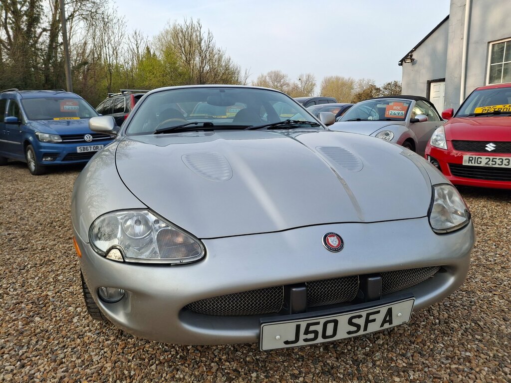 Jaguar XKR Xkr Auto Red #31