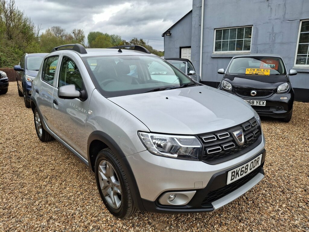 Dacia Sandero Stepway 0.9 Tce Comfort Hatchback Euro 6 Silver