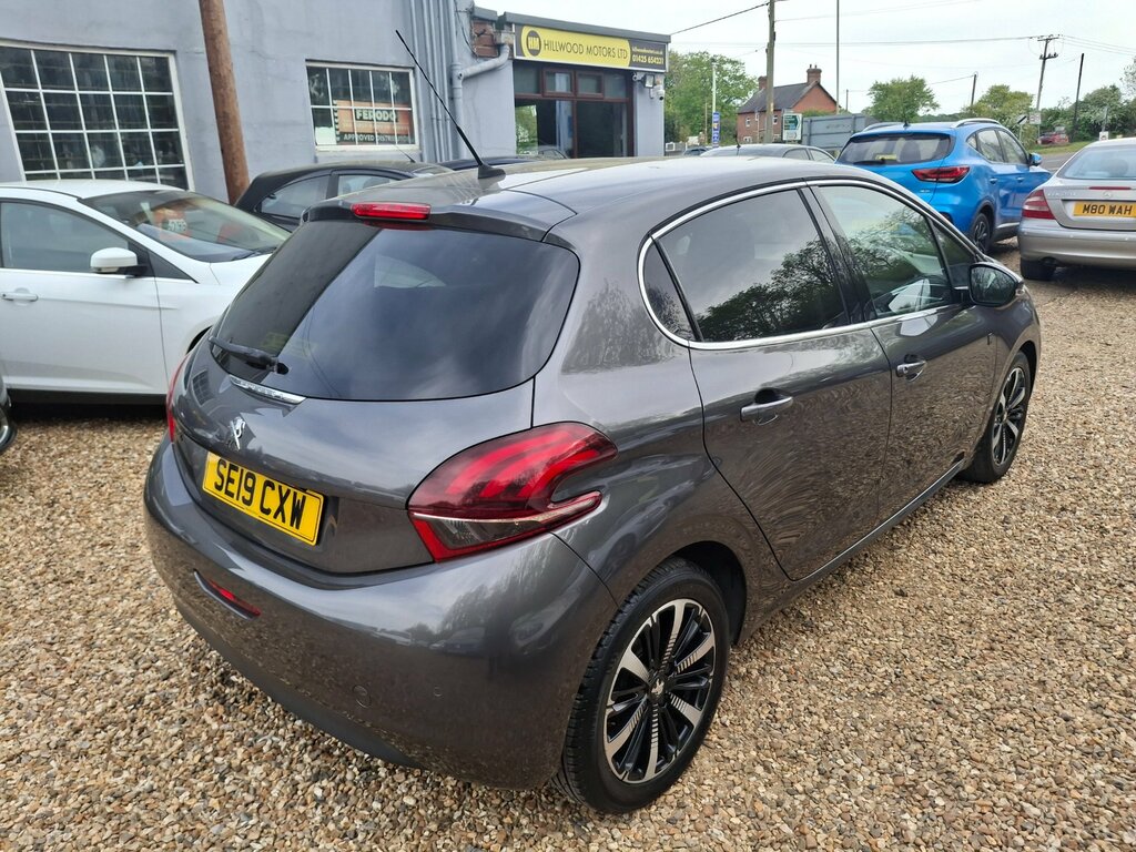 Peugeot 208 1.2 Puretech Tech Edition Hatchback Man SE19CXW Grey #3