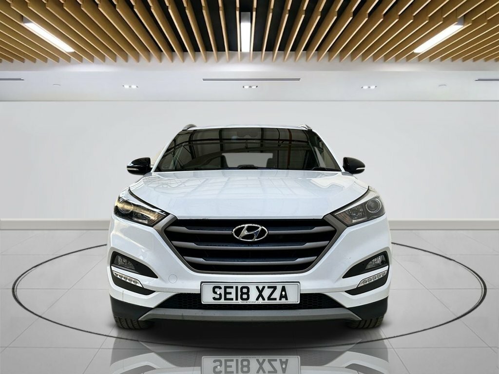 Hyundai Tucson 1.7L Go Se SE18XZA White #2
