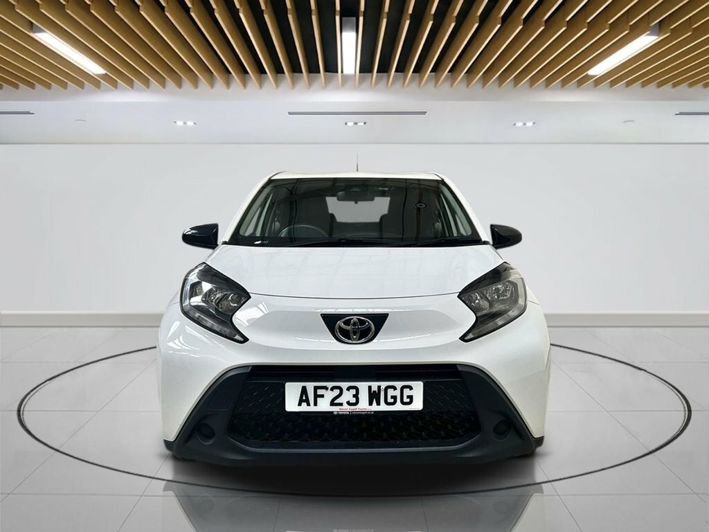 Toyota Aygo X 1L Pure AF23WGG White #2