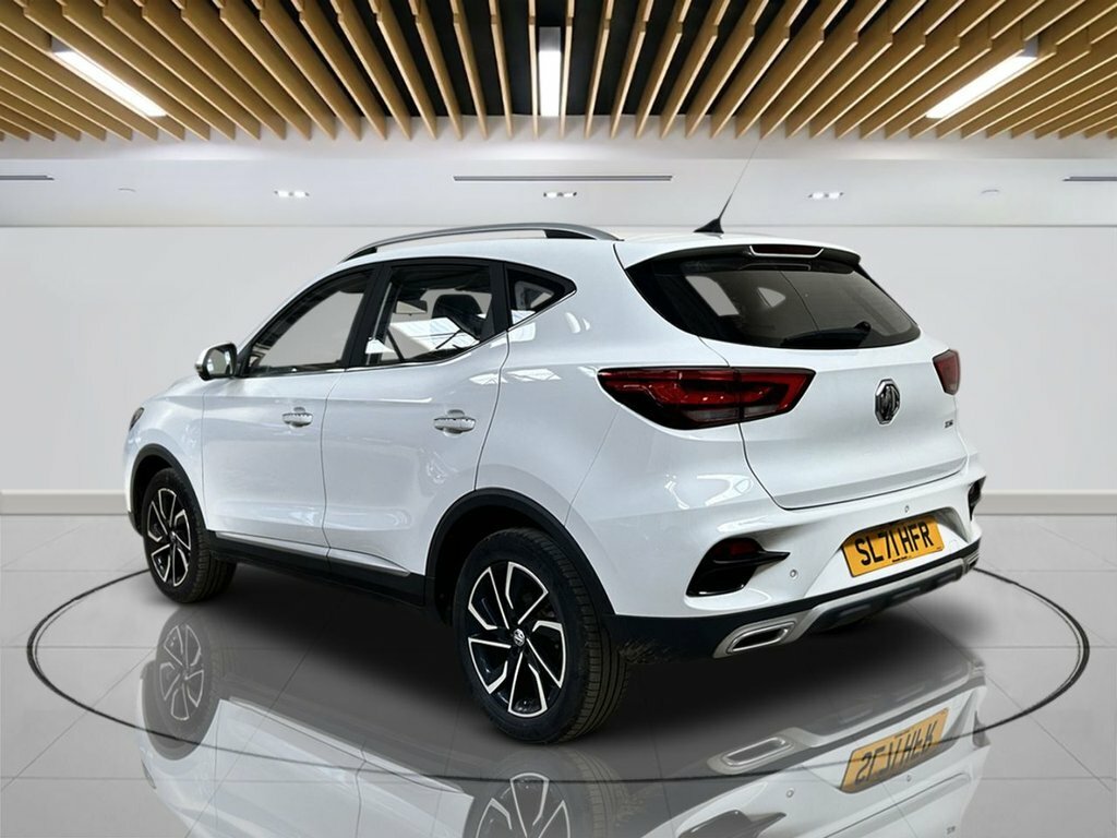 MG ZS 1.5L Exclusive SL71HFR White #6