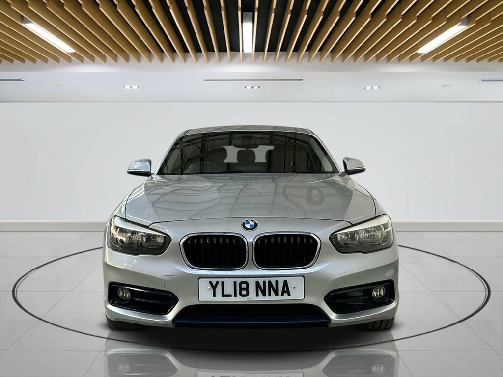 BMW 1 Series 2L Sport YL18NNA Silver #2