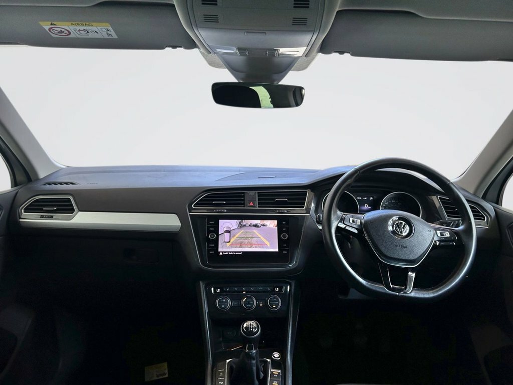 Volkswagen Tiguan 2L Match EJ19EWE White #3