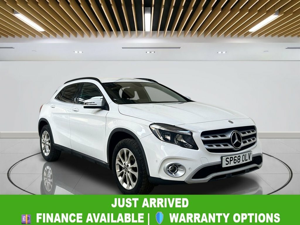 Mercedes-Benz GLA Class 1.6L Se White
