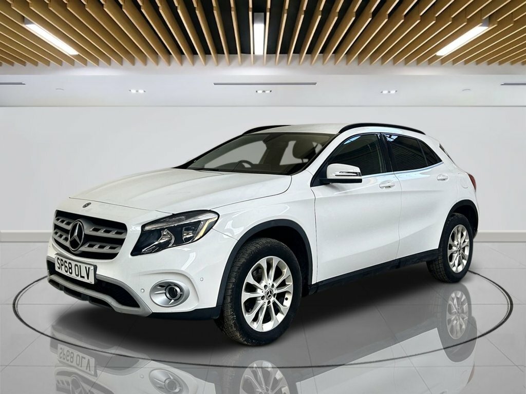 Mercedes-Benz GLA Class 1.6L Se SP68OLV White #4