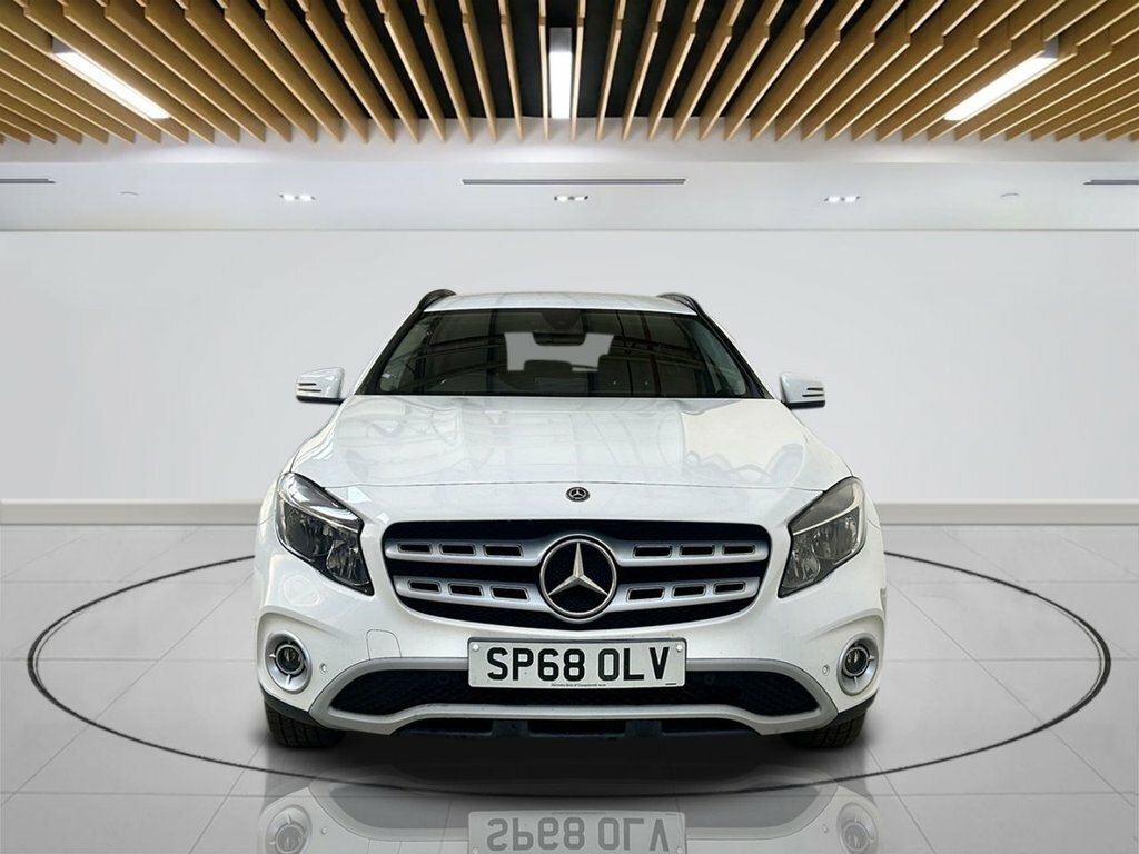 Mercedes-Benz GLA Class 1.6L Se SP68OLV White #2
