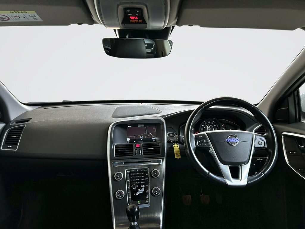 Volvo XC70 Estate EU15DME White #3