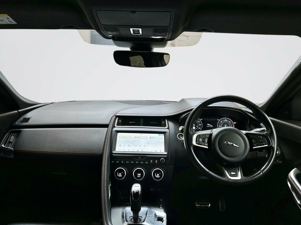 Jaguar E-Pace 2L Chequered Flag SW20FUF White #3