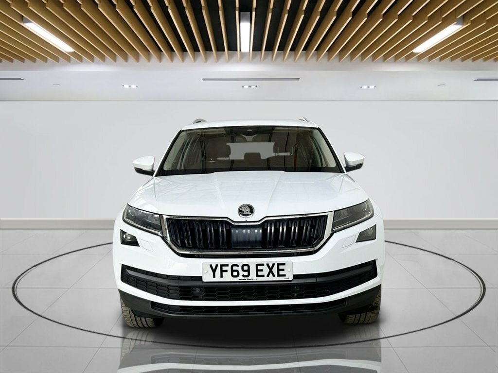 Skoda Kodiaq 2L Edition YF69EXE White #2