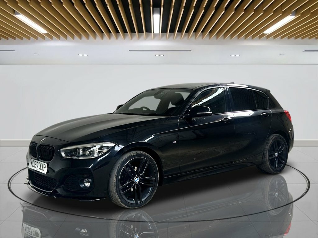 BMW 1 Series Hatchback YC67XWP Black #4
