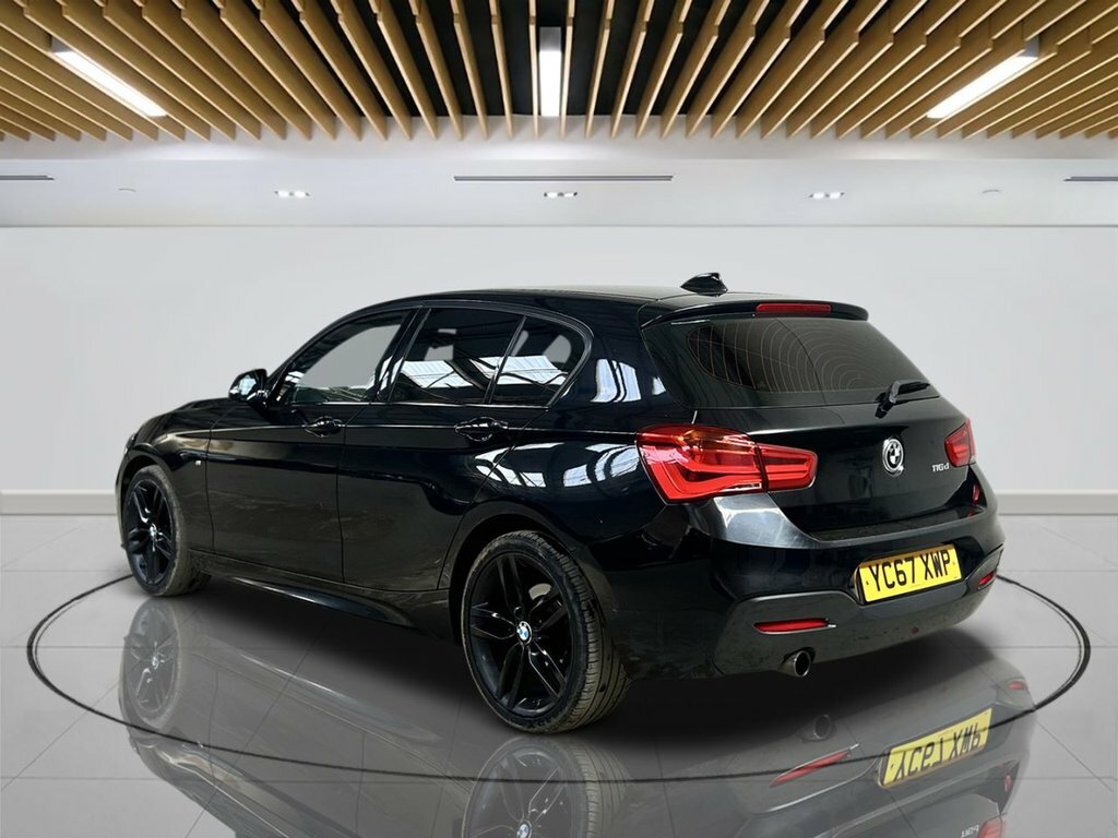 BMW 1 Series Hatchback YC67XWP Black #6