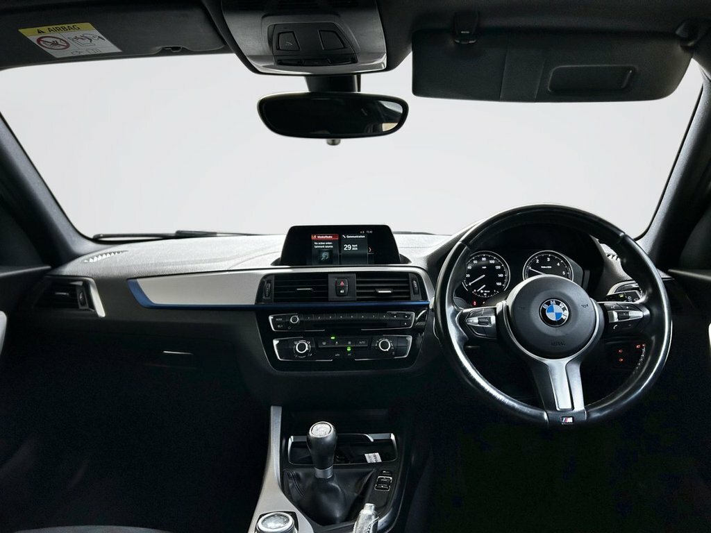 BMW 1 Series Hatchback YC67XWP Black #3