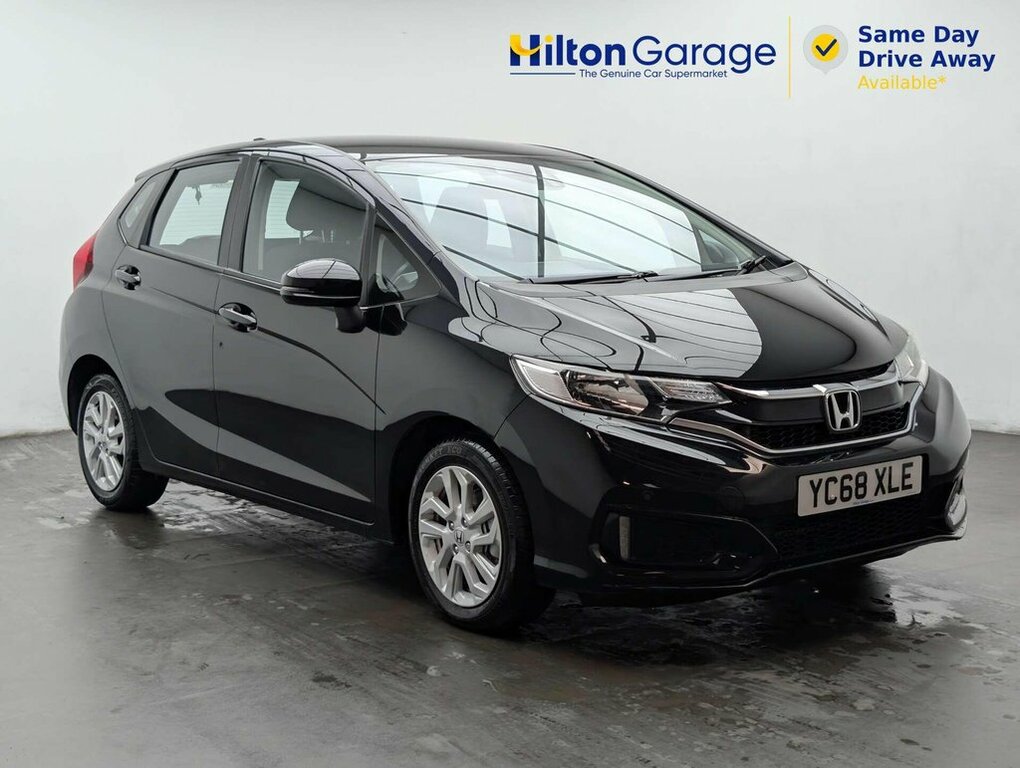 Honda Jazz 1.3L Se Navi Black