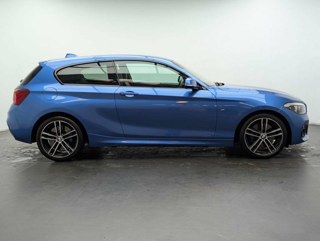BMW 1 Series 1.5L M Sport Shadow Edition Blue #5