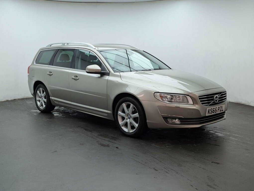 Volvo V70 2L Se Lux Gold #2