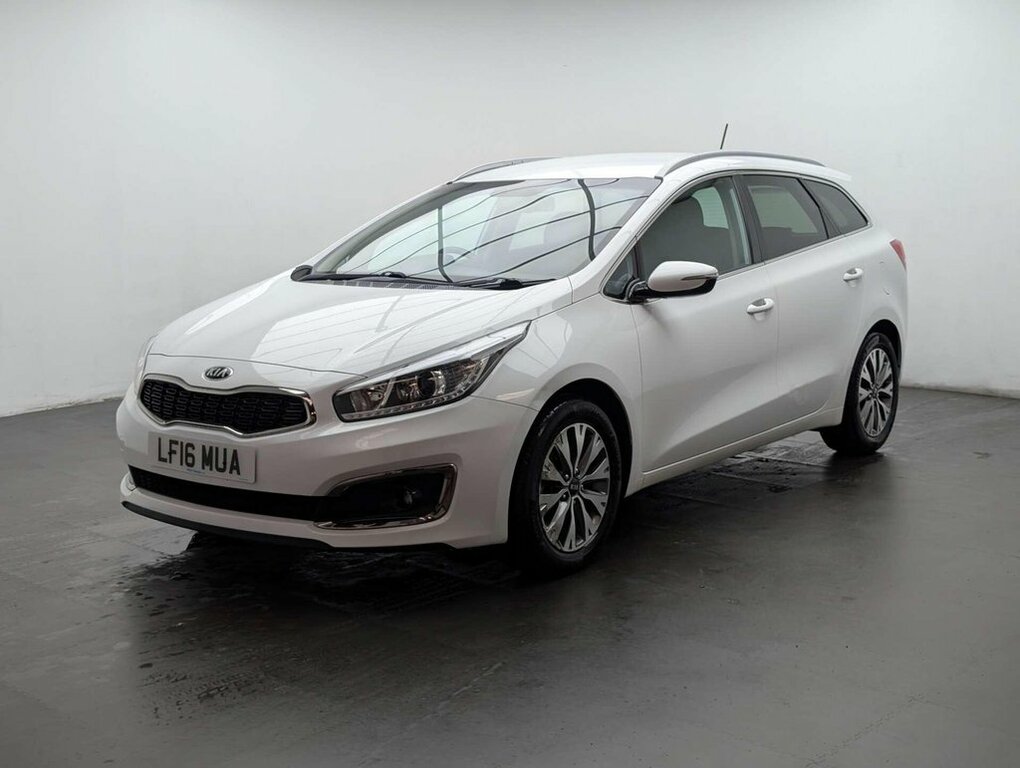 Kia Ceed 1.6L 3 White #4
