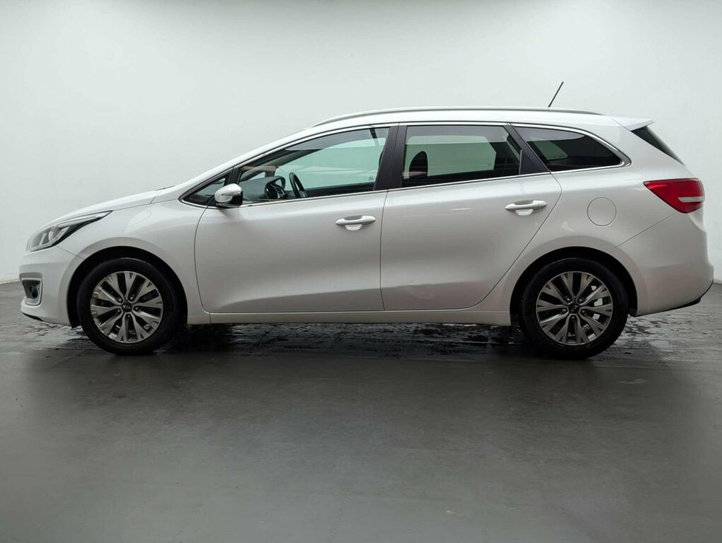 Kia Ceed 1.6L 3 White #5