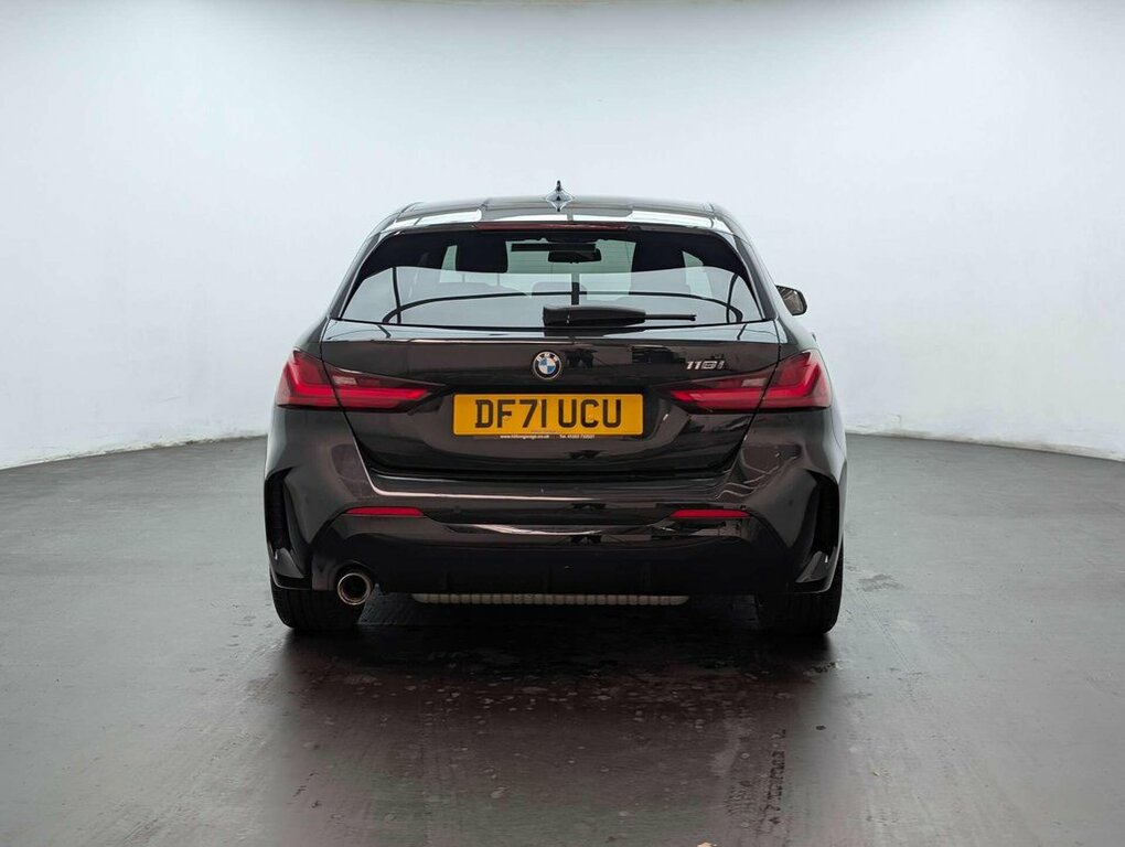 BMW 1 Series 1.5L M Sport DF71UCU Black #2