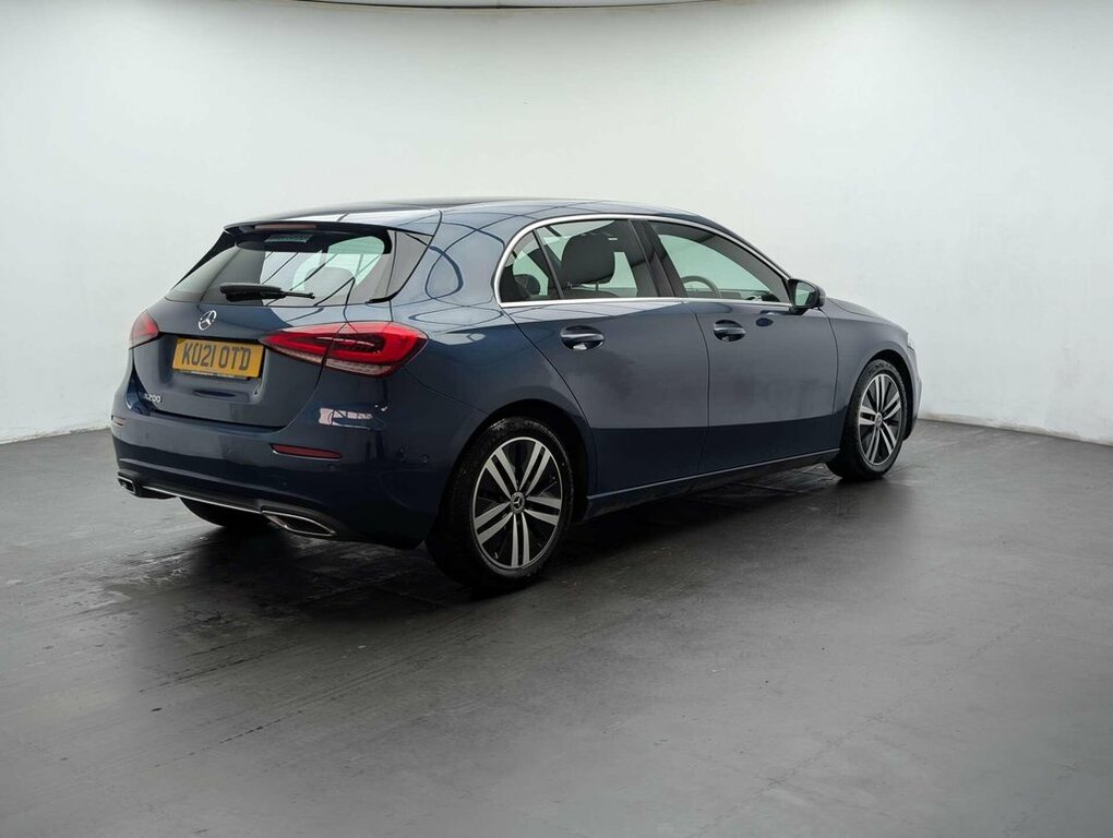 Mercedes-Benz A Class 1.3L Sport KU21OTD Blue #6
