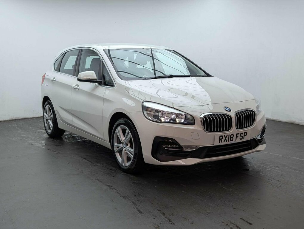BMW 2 Series 1.5L Luxury White #2