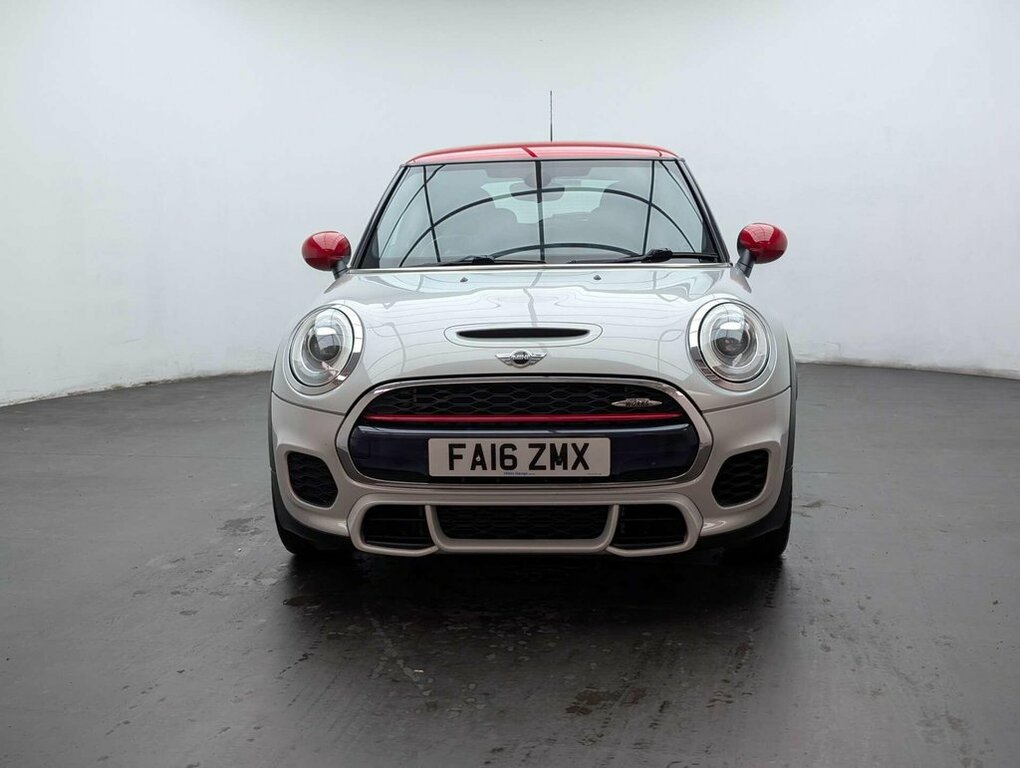 Mini Hatch 2.0 John Cooper Works Silver #3