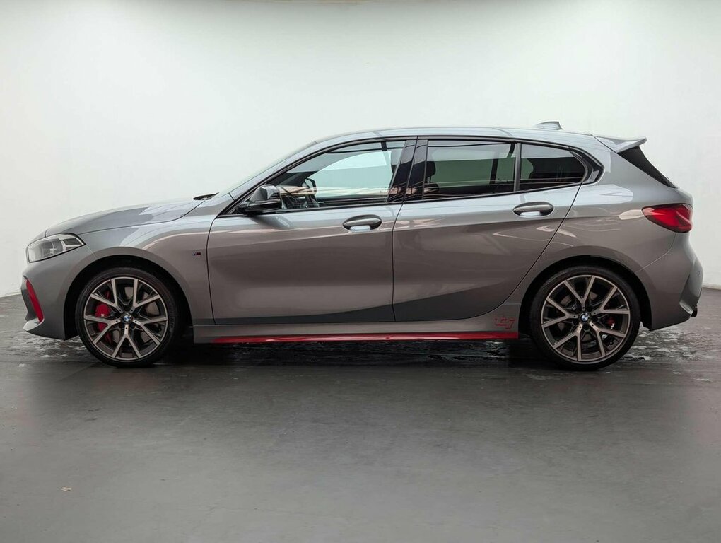 BMW 1 Series Hatchback DN73LXJ Grey #5