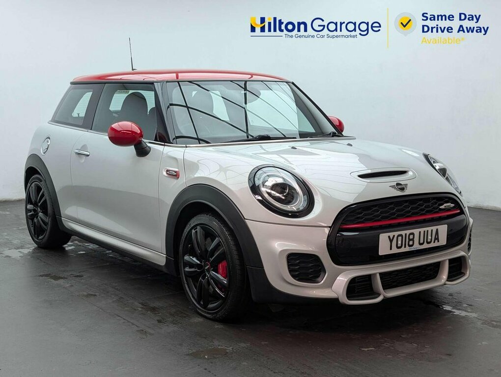 Mini Hatch 2.0 John Cooper Works YO18UUA Silver