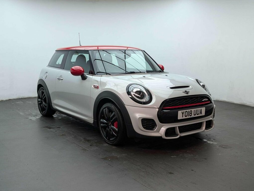 Mini Hatch 2.0 John Cooper Works YO18UUA Silver #2