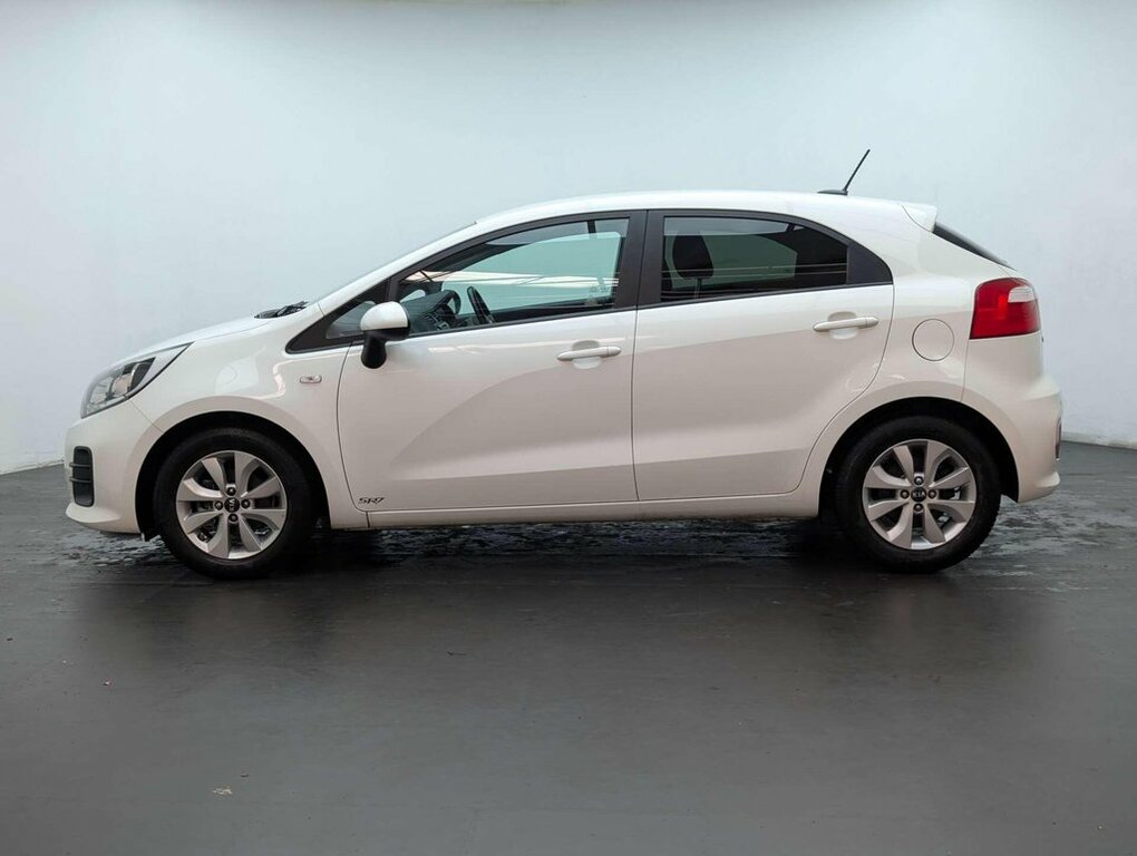Kia RIO 1.1L Sr7 White #5