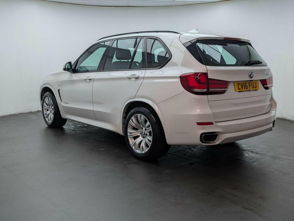 BMW X5 3L M Sport CV16FUJ White #6