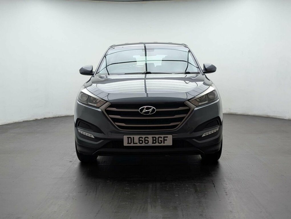 Hyundai Tucson 1.6L S Grey #2