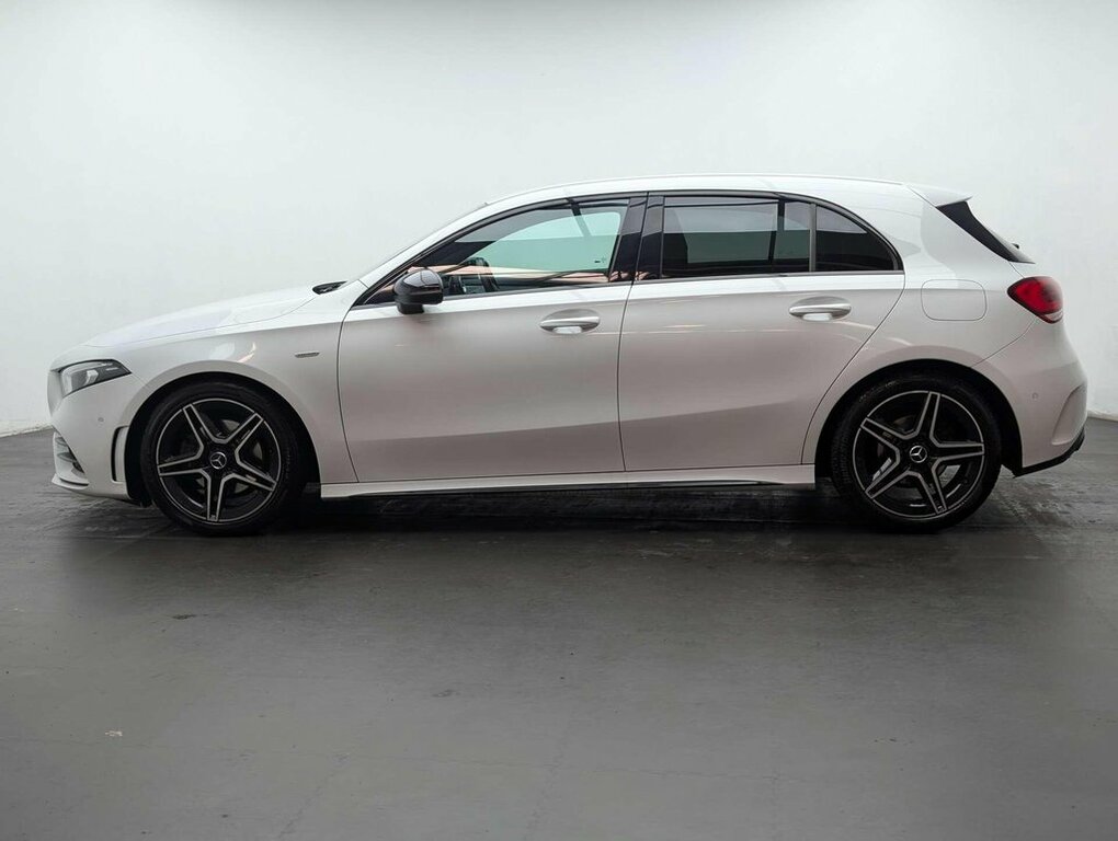Mercedes-Benz A Class 1.3L Amg Line Edition PO71WPN White #5