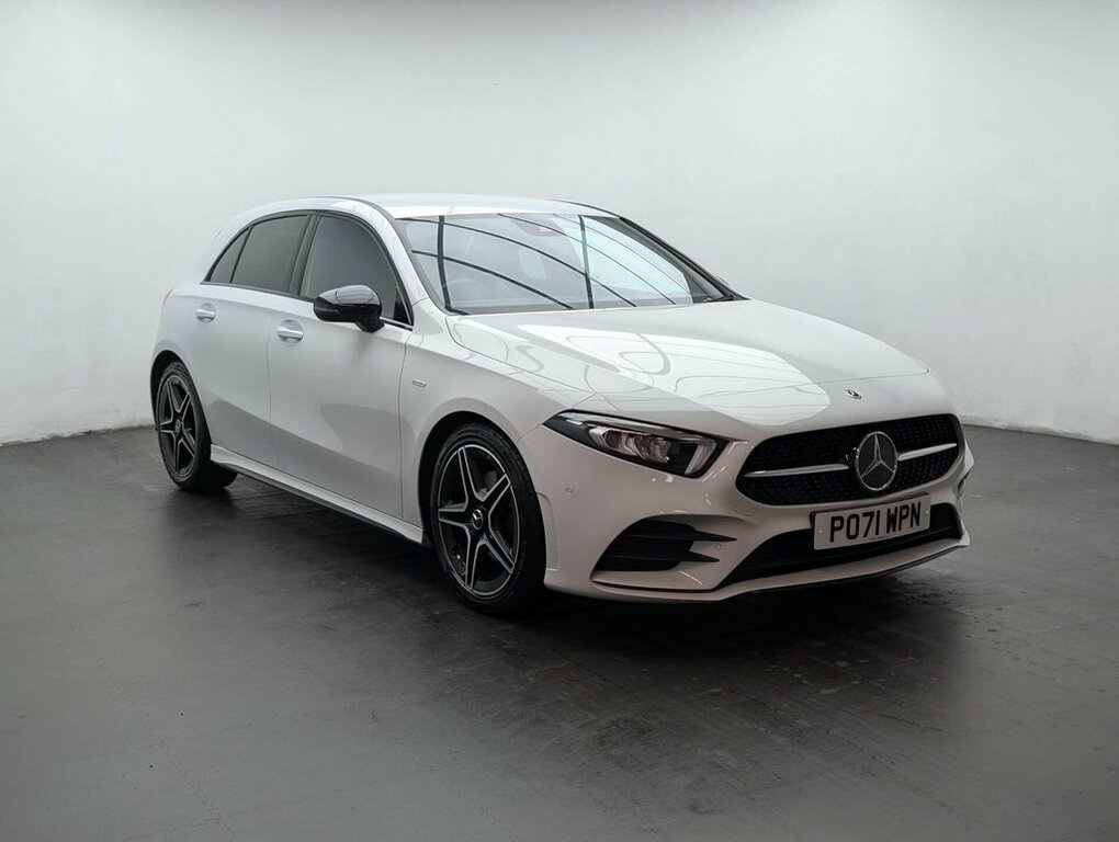 Mercedes-Benz A Class 1.3L Amg Line Edition PO71WPN White #2