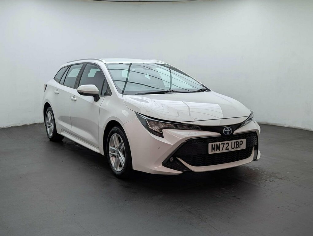 Toyota Corolla 1.8L Icon Tech MM72UBP White #2