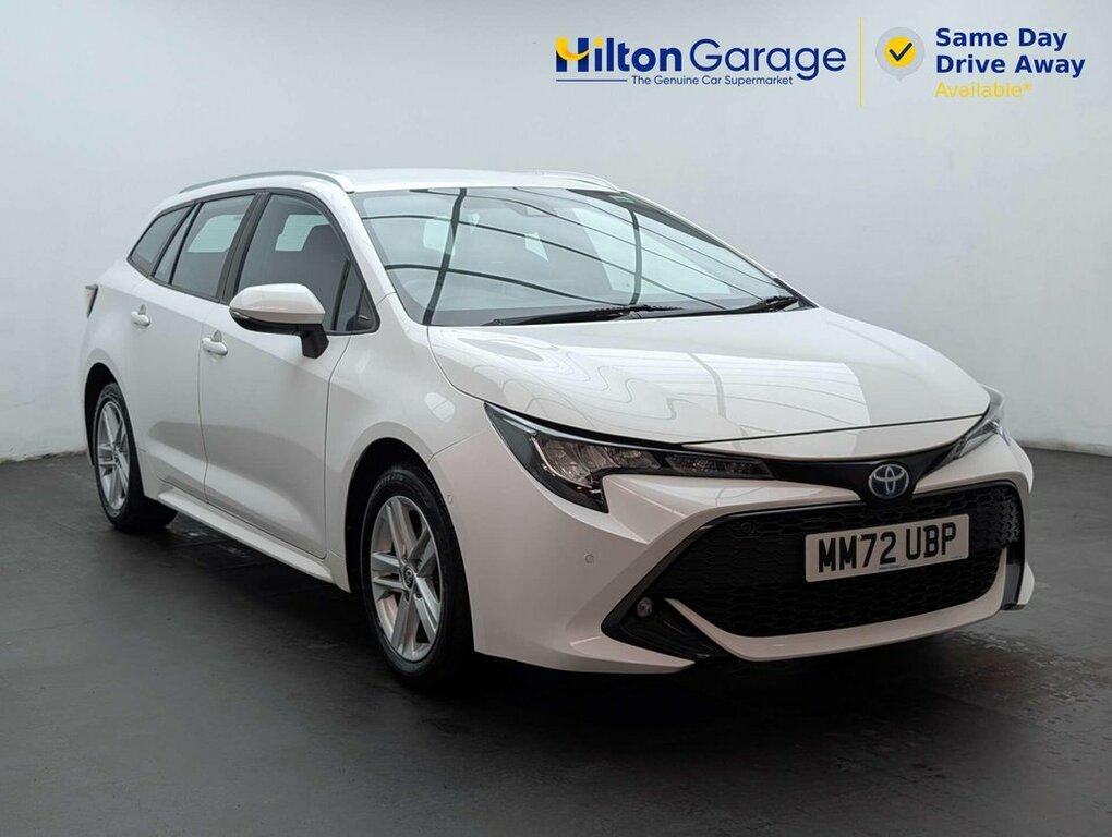 Toyota Corolla 1.8L Icon Tech White