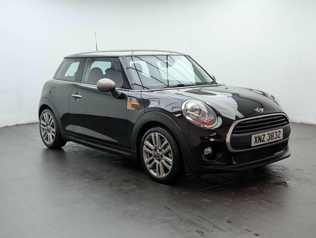 Mini Hatch 1.5L Cooper Seven XNZ3832 Black #2