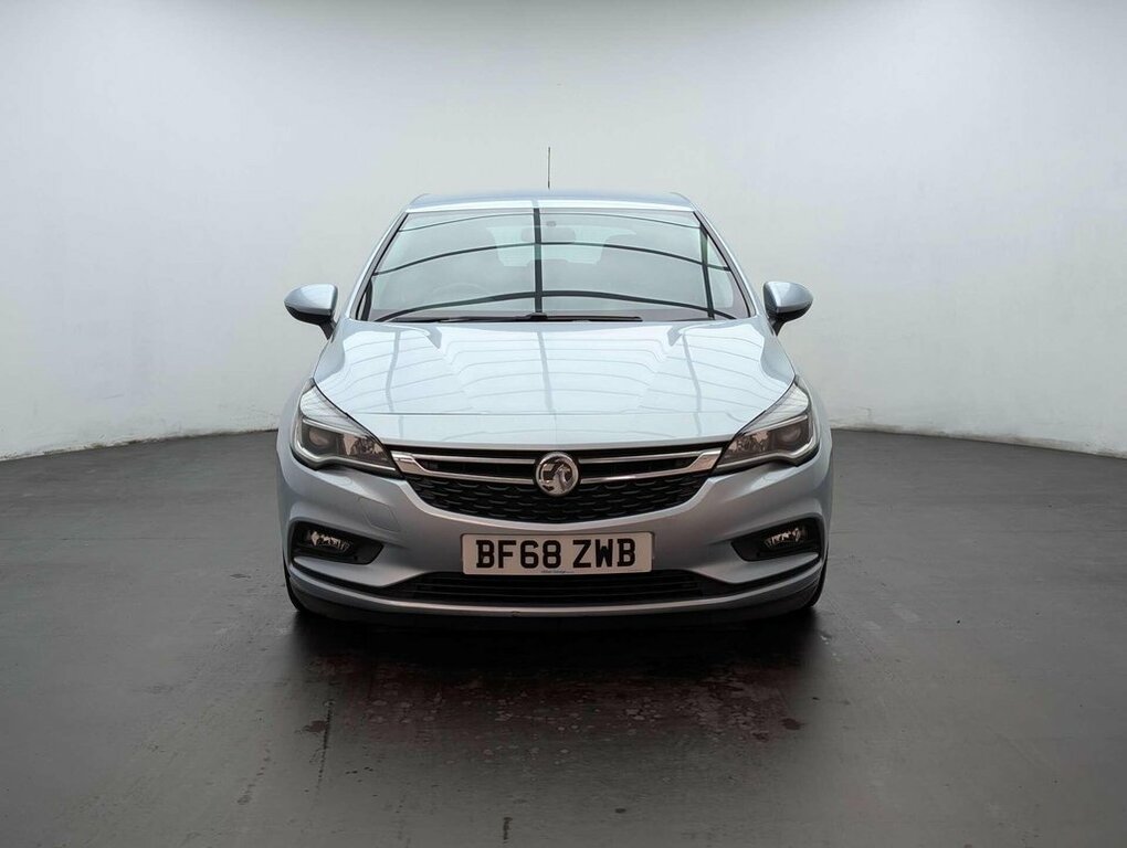 Vauxhall Astra 1.6L Tech Line Nav BF68ZWB Silver #3