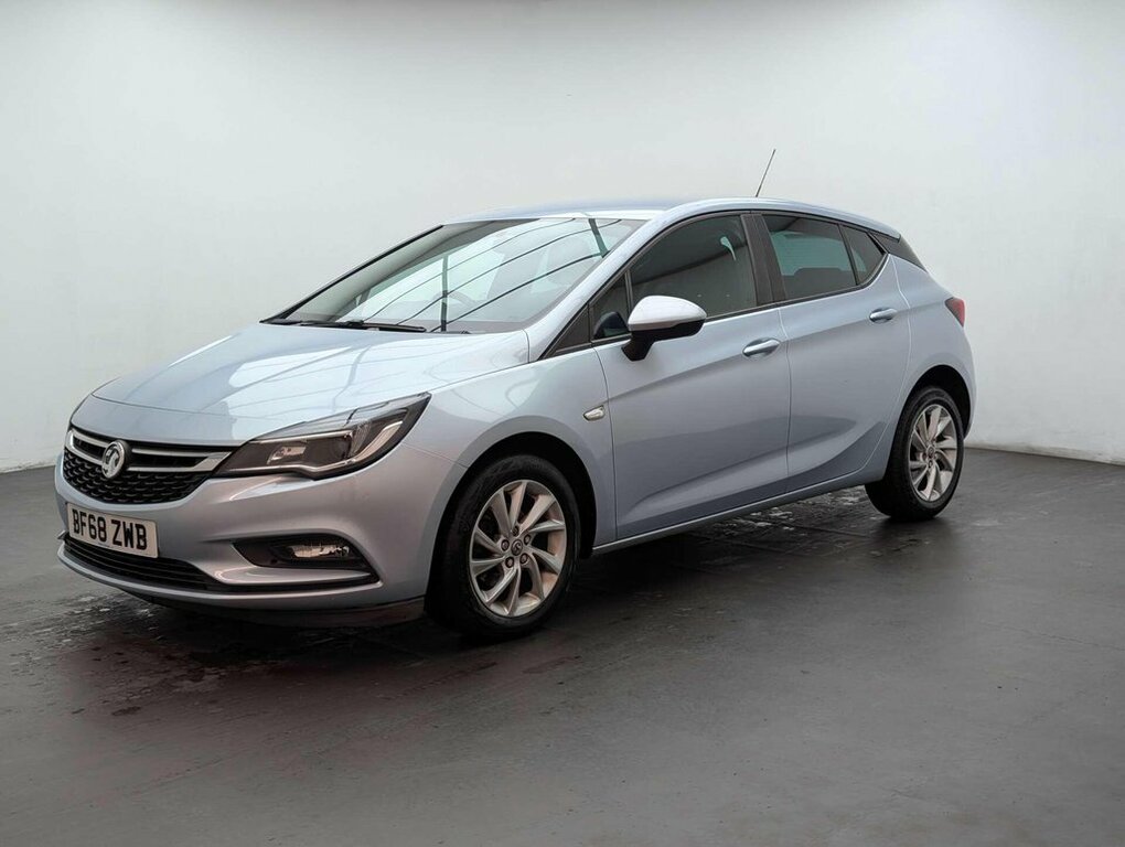 Vauxhall Astra 1.6L Tech Line Nav BF68ZWB Silver #4