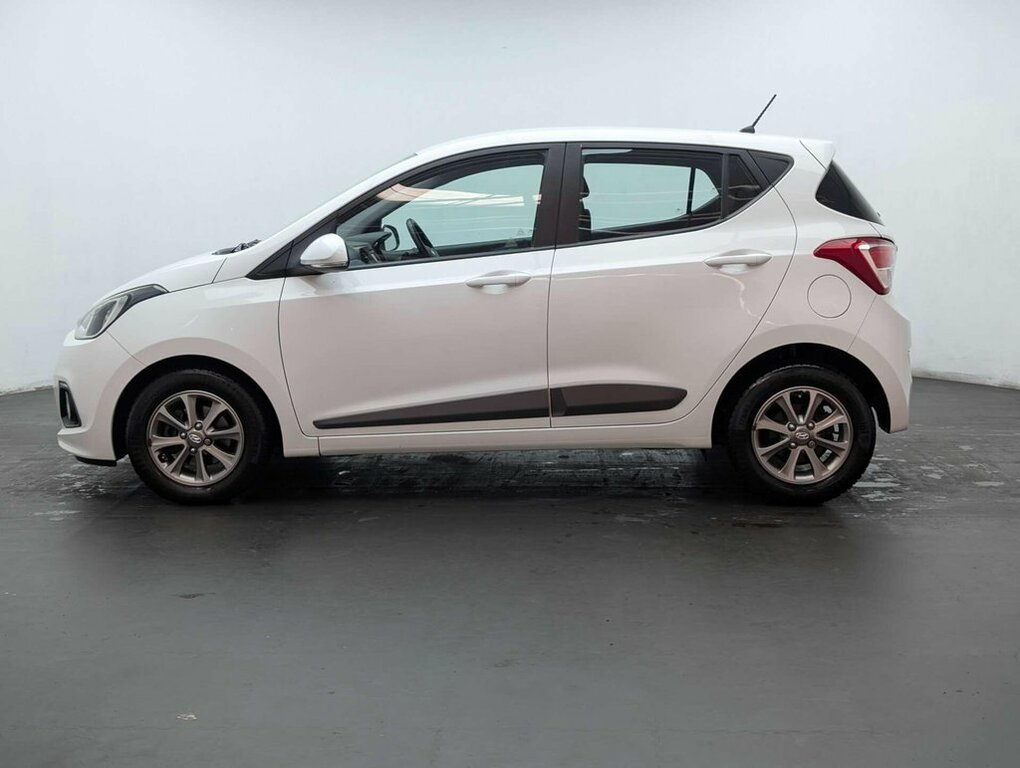 Hyundai I10 1L Premium White #5