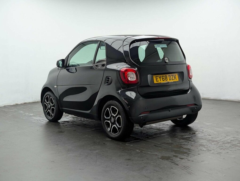 Smart Fortwo 1L Prime Black #6