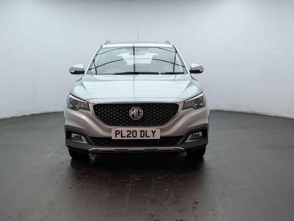 MG ZS 1L Exclusive Silver #3
