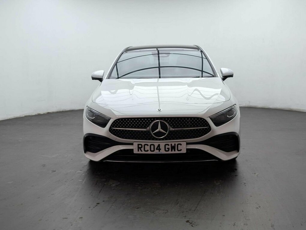 Mercedes-Benz A Class 1.3L Amg Line RC04GWC White #3