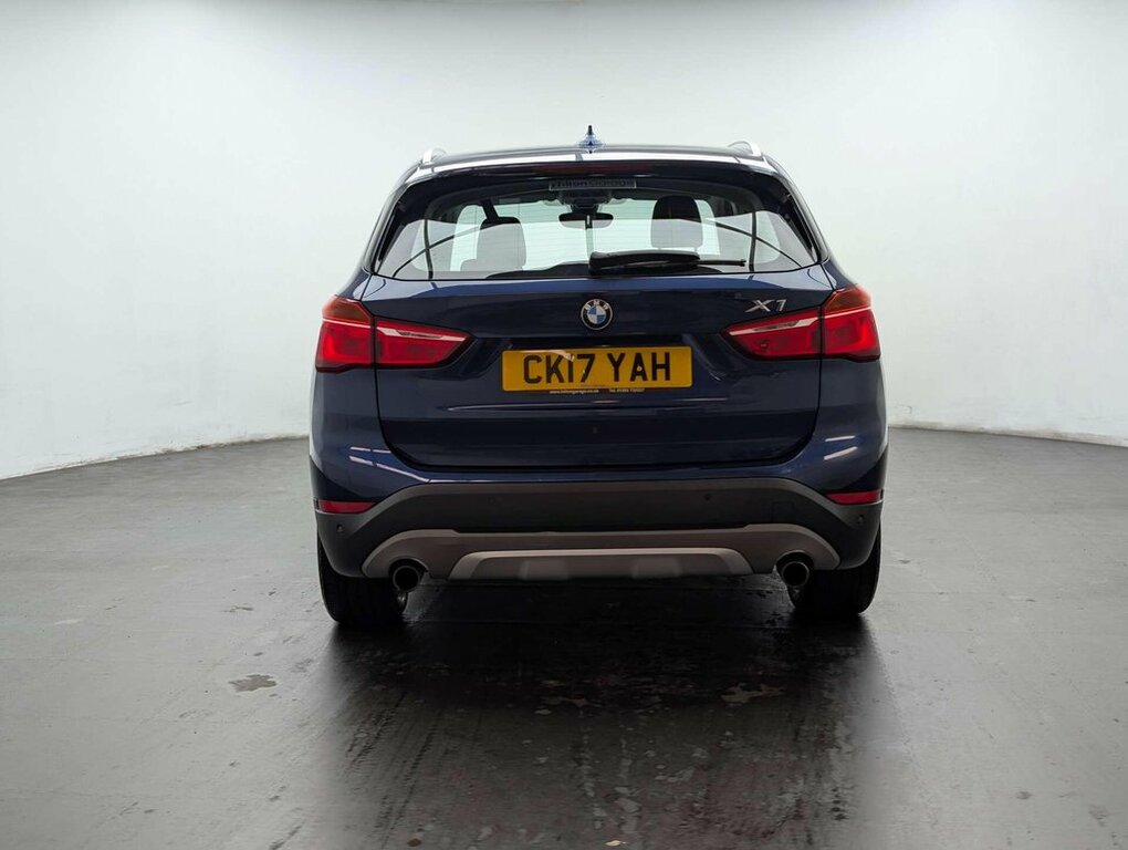 BMW X1 2L Xline Blue #4