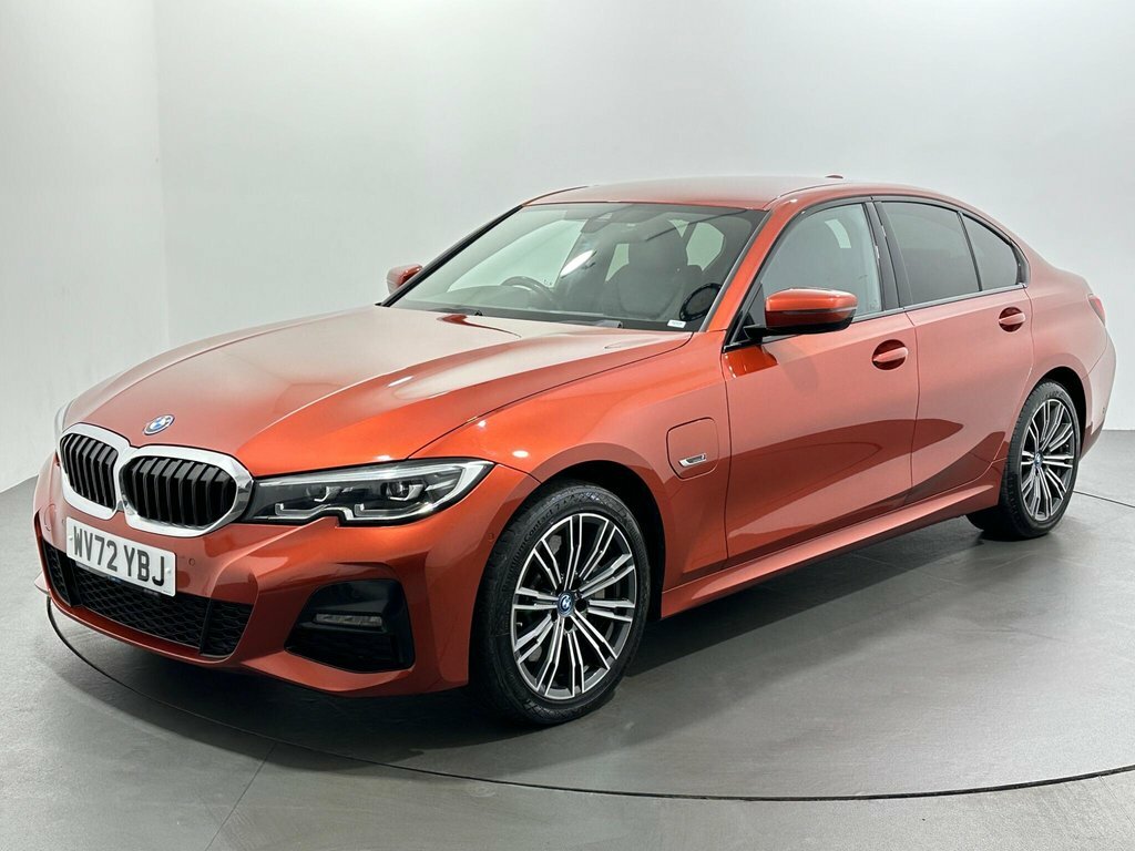 BMW 3 Series 2L M Sport WV72YBJ Orange #3