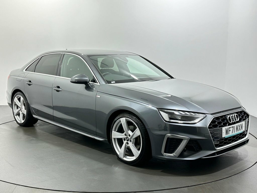 Audi A4 2L S Line Grey