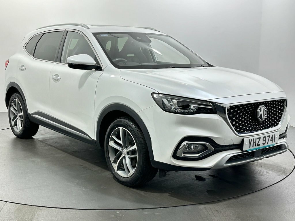 MG HS 1.5L Exclusive White